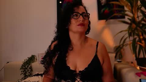 kendally_ online show from 02.25.26