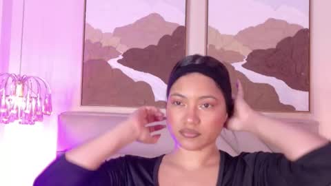 Snapshot of kendalsexy_ chatting on 11.16.25 Kendal online show from 11.16.25