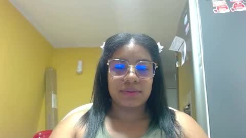 Mamasita online show from 10.04.25