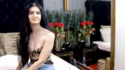 KendraBloom online show from 12.02.25