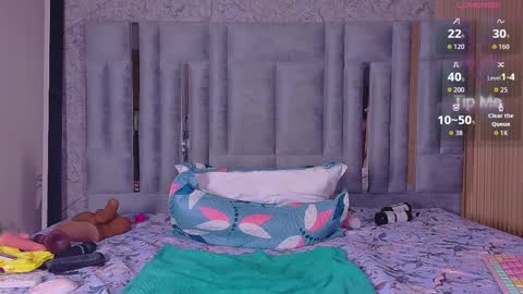 Snapshot of kendrafoster1 chatting on 04.09.26 Kendra Foster online show from 04.09.26