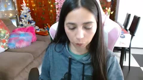 Snapshot of kendy_all4u7 chatting on 12.04.25 kendy_all4u7 online show from 12.04.25