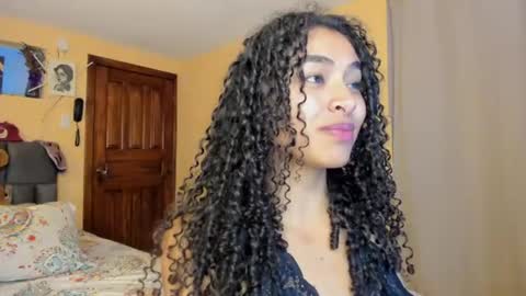 Snapshot of keniia_riizz chatting on 06.30.26 Kenia online show from 06.30.26