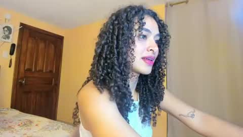 Snapshot of keniia_riizz chatting on 07.29.26 Kenia online show from 07.29.26