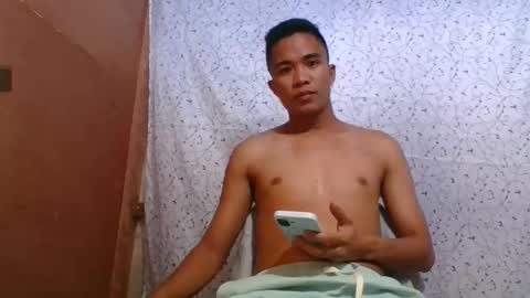 Snapshot of kenjoee chatting on 04.12.26 kenjoe online show from 04.12.26