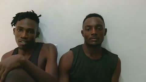 Snapshot of kenna_ass chatting on 10.17.25 Kenia online show from 10.17.25