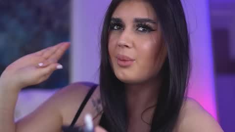 Snapshot of kenndramoon chatting on 11.06.25 Kendra online show from 11.06.25