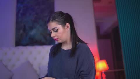 Snapshot of kenndramoon chatting on 11.09.25 Kendra online show from 11.09.25