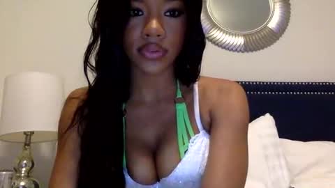 Snapshot of kennedy1024 chatting on 04.28.26 kennedy1024 online show from 04.28.26