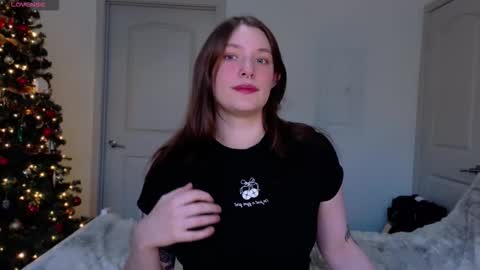 Kennedy Jade Next Stream Oct. 18 6pm CDT online show from 12.15.25