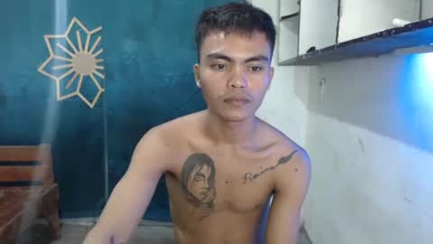 Snapshot of kenneth_jeey chatting on 12.18.25 kenneth_jeey online show from 12.18.25