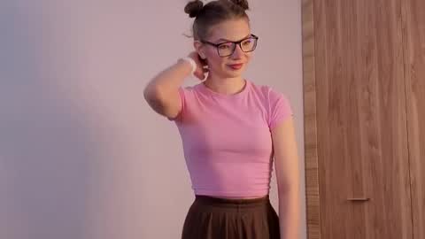 Lisa online show from 02.07.26