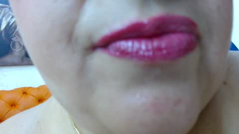 K E R L Y online show from 01.09.25