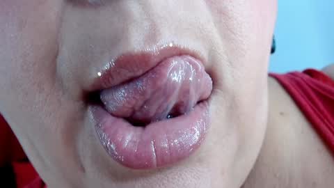 K E R L Y online show from 01.14.25