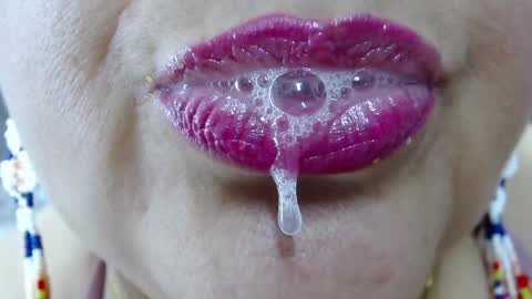 K E R L Y online show from 01.18.25