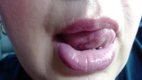 K E R L Y online show from 11.11.25