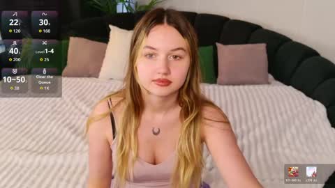 Snapshot of kerry_mell chatting on 05.15.26 kerry_mell online show from 05.15.26