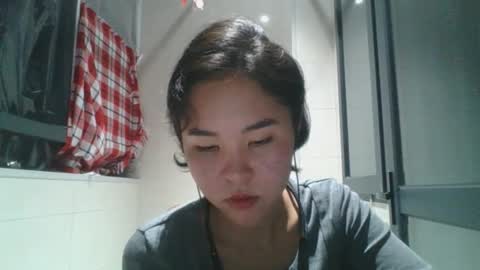 Snapshot of kerstinscotto chatting on 11.15.25 Jenny online show from 11.15.25