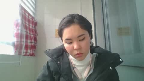 Snapshot of kerstinscotto chatting on 12.20.25 Jenny online show from 12.20.25