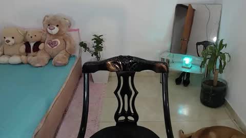 Mia  online show from 02.07.26