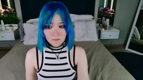 kettiejones online show from 04.06.26