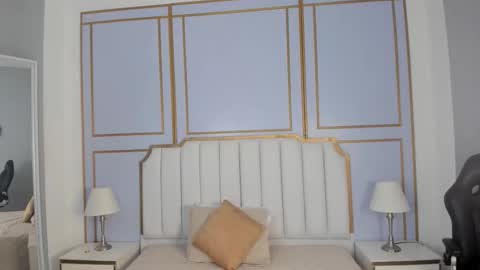 Snapshot of ketty_89 chatting on 10.25.25 Kety online show from 10.25.25