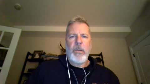 Snapshot of kevin_does chatting on 08.05.26 kevin_does online show from 08.05.26