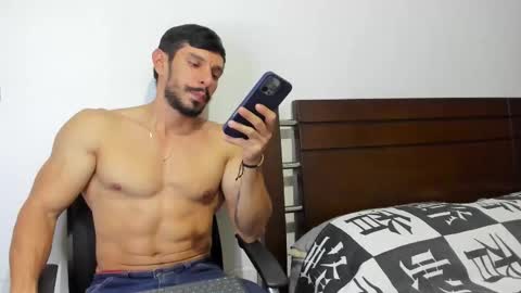 kevin_malone22 online show from 03.25.26