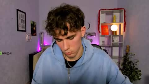 Snapshot of kevin_nix_ chatting on 02.05.26 kevin_nix_ online show from 02.05.26