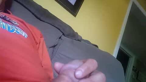 Snapshot of kevinhardass chatting on 09.30.25 kevinhardass online show from 09.30.25