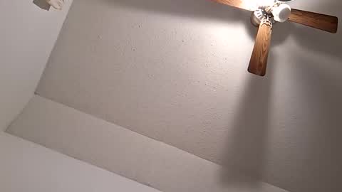 Snapshot of kevinj6969 chatting on 12.18.25 kevinj6969 online show from 12.18.25