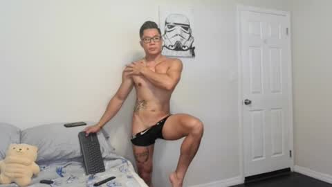 Snapshot of kevinkham chatting on 09.23.25 kevinkham online show from 09.23.25