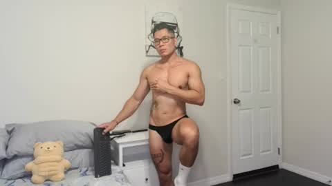 Snapshot of kevinkham chatting on 09.28.25 kevinkham online show from 09.28.25