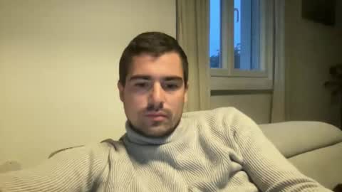 Snapshot of kevinpillobello chatting on 12.18.25 kevinpillobello online show from 12.18.25