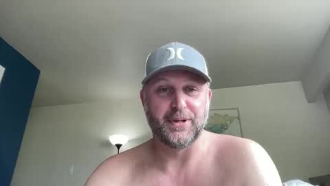 Snapshot of kevinsaunders11 chatting on 04.10.26 KevinSaunders11 online show from 04.10.26