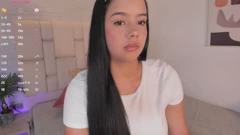 Snapshot of keyla_lage chatting on 09.15.25 keyla_lage online show from 09.15.25