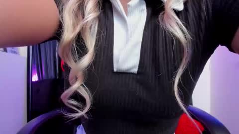 Snapshot of keyth_clement chatting on 02.12.26 Keyth online show from 02.12.26