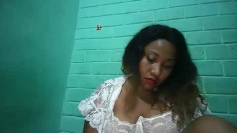 kezia0910 online show from 11.22.25