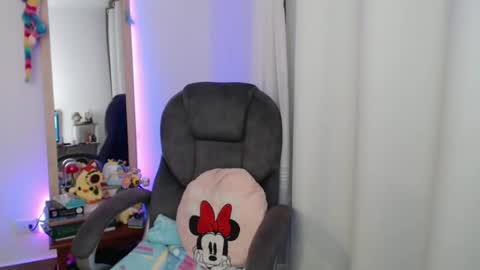 Snapshot of khal_girl chatting on 03.16.26 Liss online show from 03.16.26