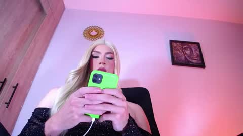 Snapshot of khalany_hadid chatting on 07.27.26 kahalany online show from 07.27.26