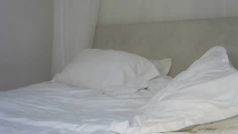 Snapshot of khalidnatasha chatting on 01.01.25 khalidnatasha online show from 01.01.25