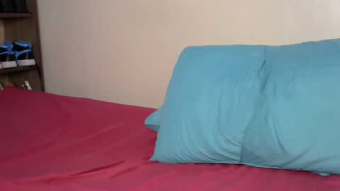 Snapshot of khalidnatasha chatting on 01.17.25 khalidnatasha online show from 01.17.25