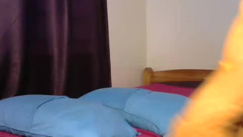 Snapshot of khalidnatasha chatting on 10.19.25 khalidnatasha online show from 10.19.25