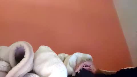 khawarhussain902 online show from 11.17.25