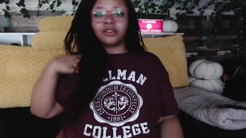 Khaya online show from 02.12.25