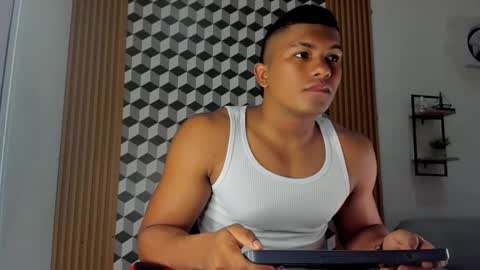 khen_west1 online show from 03.01.25