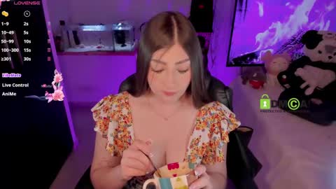 Khi.  online show from 01.15.25