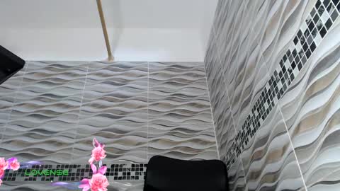 khloe33 online show from 11.16.25