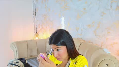 Khloe online show from 04.07.26