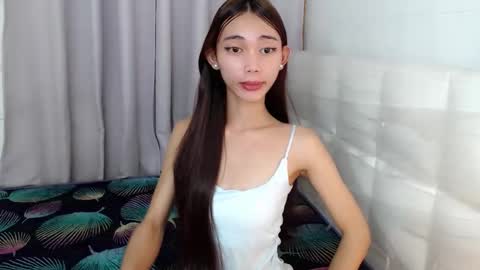 Snapshot of khloedoll_ chatting on 01.13.26 khloe online show from 01.13.26